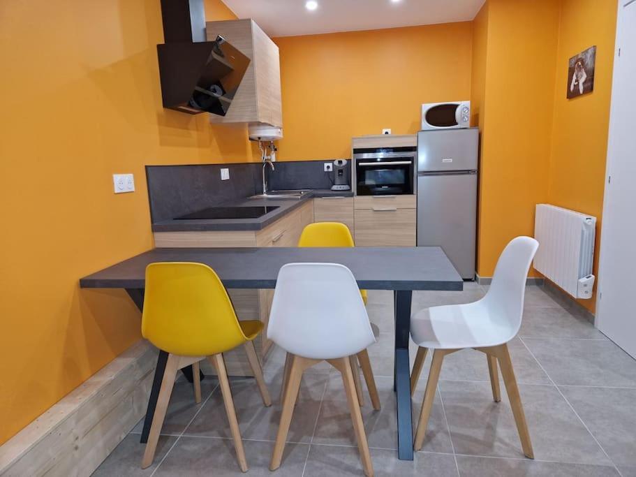 Bel Appart - Rez-De-Chaussee - Hyper Centre Saint-Omer  Exterior foto
